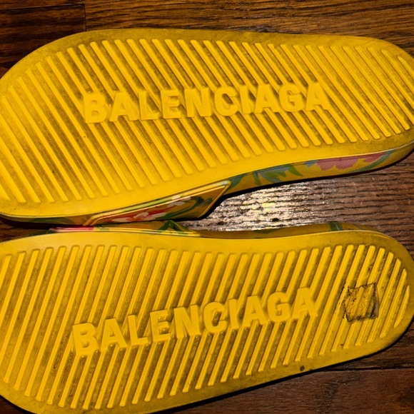 Balencigia pool slides - Picture 5 of 11